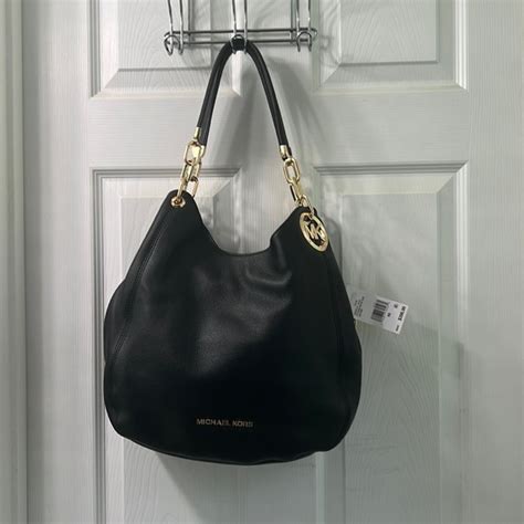 michael kors lillie large chain shoulder|Lillie Large Pebbled Leather Shoulder Bag .